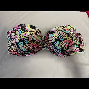 Victoria’s Secret bandeau bikini top. Worn once.